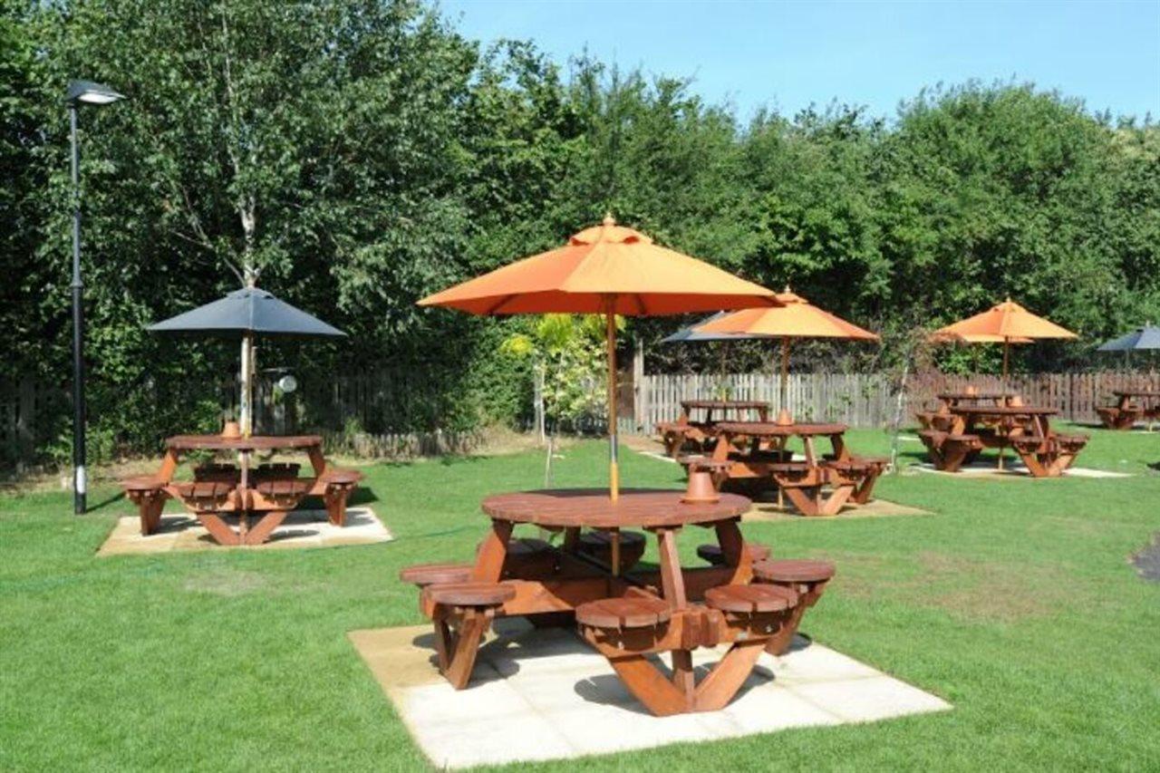 Premier Inn Premier Inn Southend Airport Exterior foto